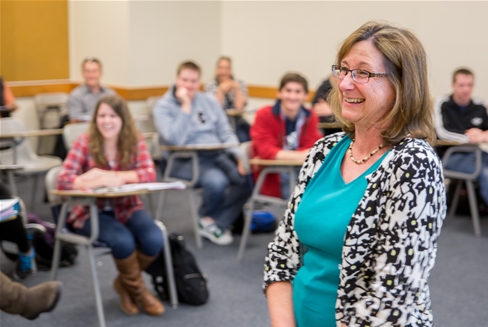 Business Professor Dana Edberg